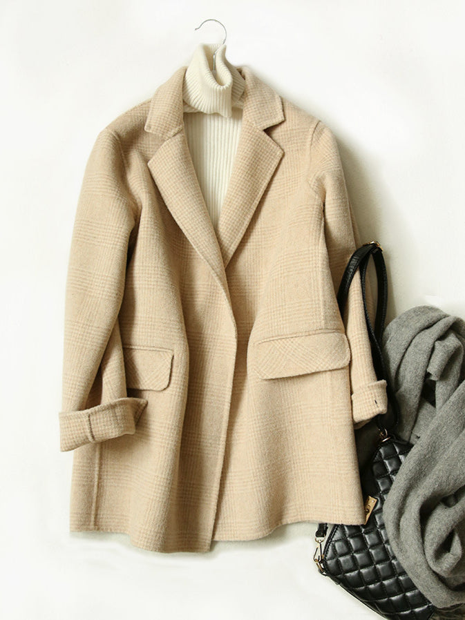 Theresa | Classic plaid wool coat for winter
