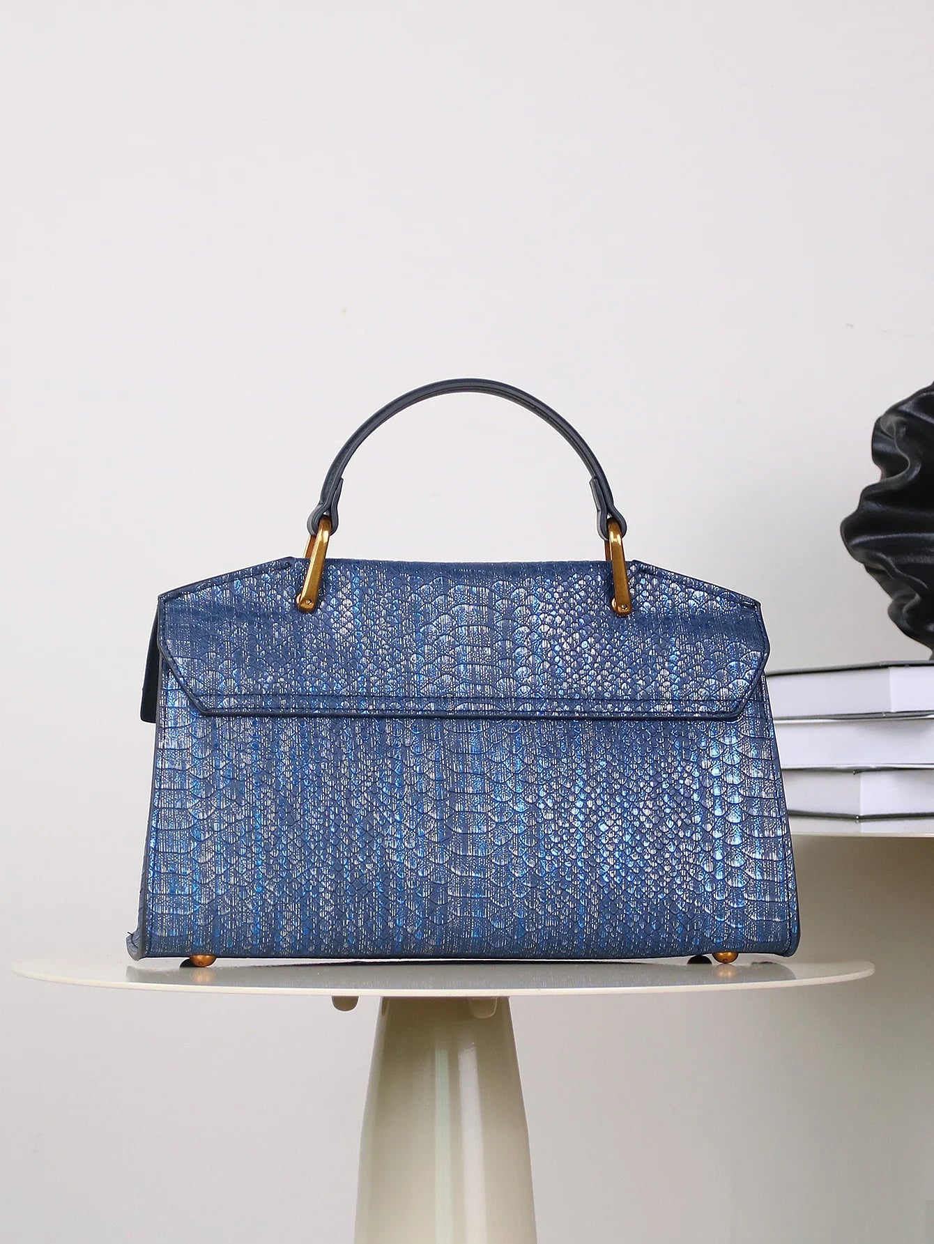 COCIO | Embossed Snake-Print Bag